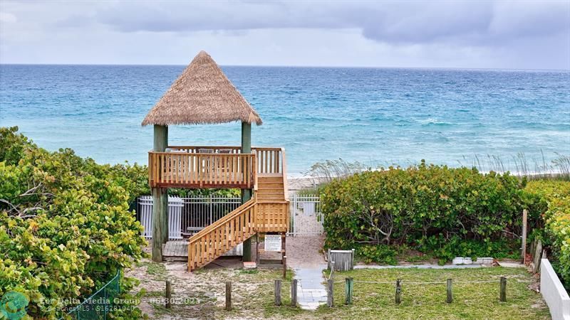 200 N El Mar Dr, Unit B202, Jensen Beach, FL 34957 Photo