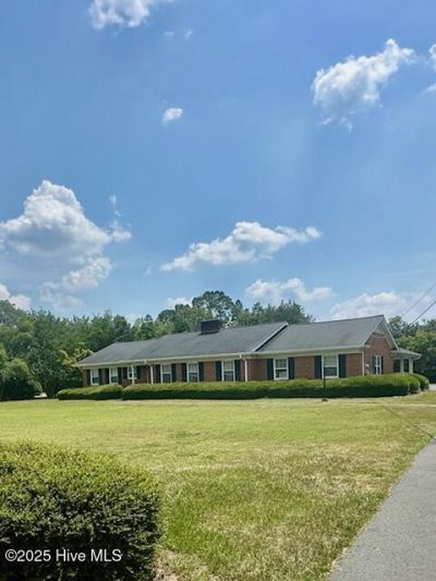 109 Conway Road, Fair Bluff, NC 28439 Main Photo