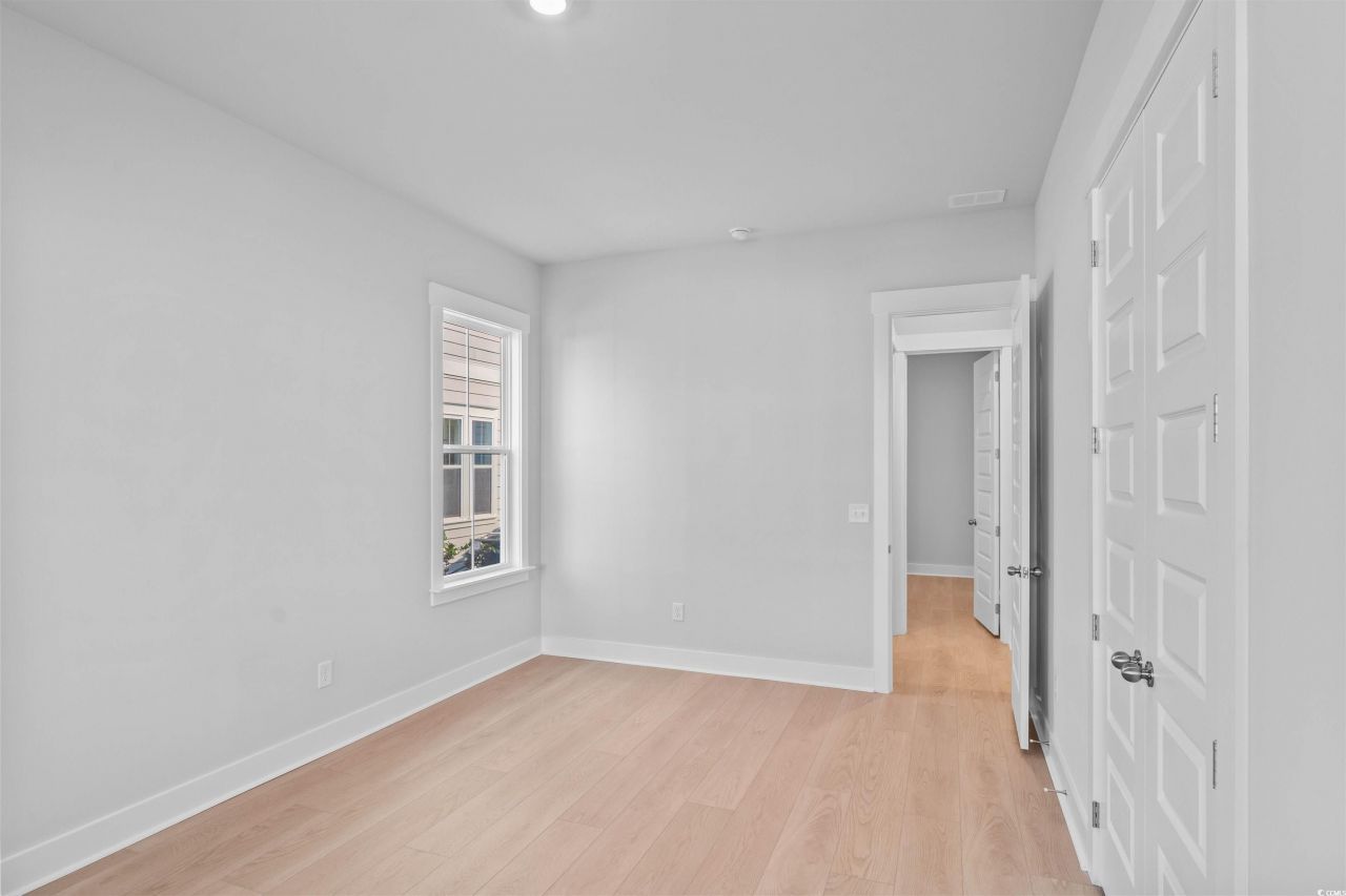 219 Atlantic Breeze St. Photo 8