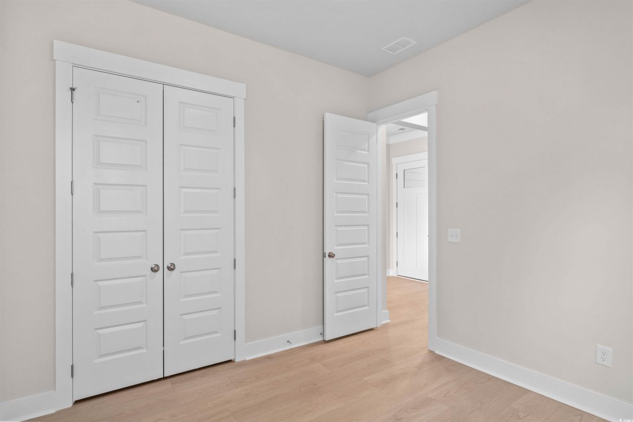 219 Atlantic Breeze St. Photo 9