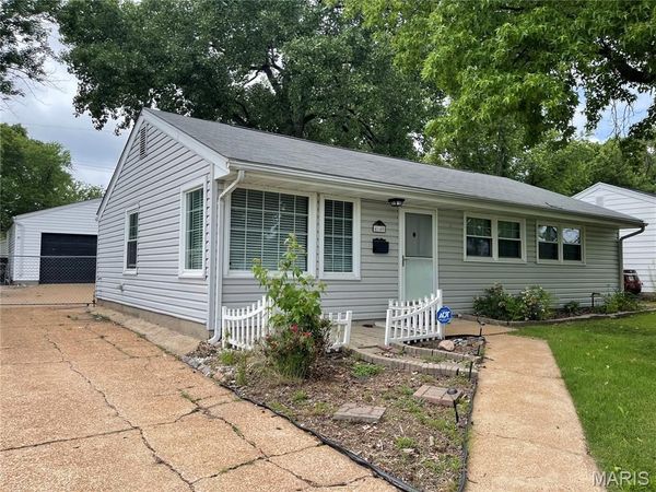 4140 Tesson Street, St Louis, MO 63123