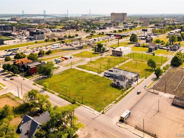 2641 Trumbull Street, Detroit, MI 48216
