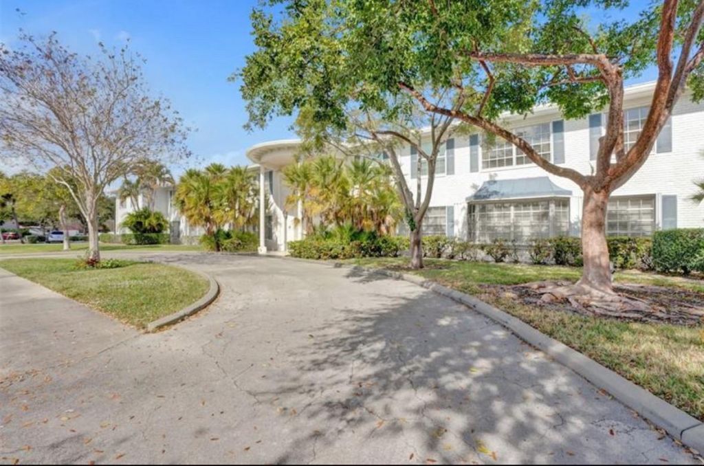 6750 NE 21st Road, Unit 123, Fort Lauderdale, FL 33308 Photo