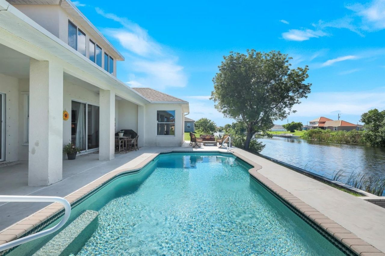 1206 NW 18th Terrace, Cape Coral, FL 33993 Photo