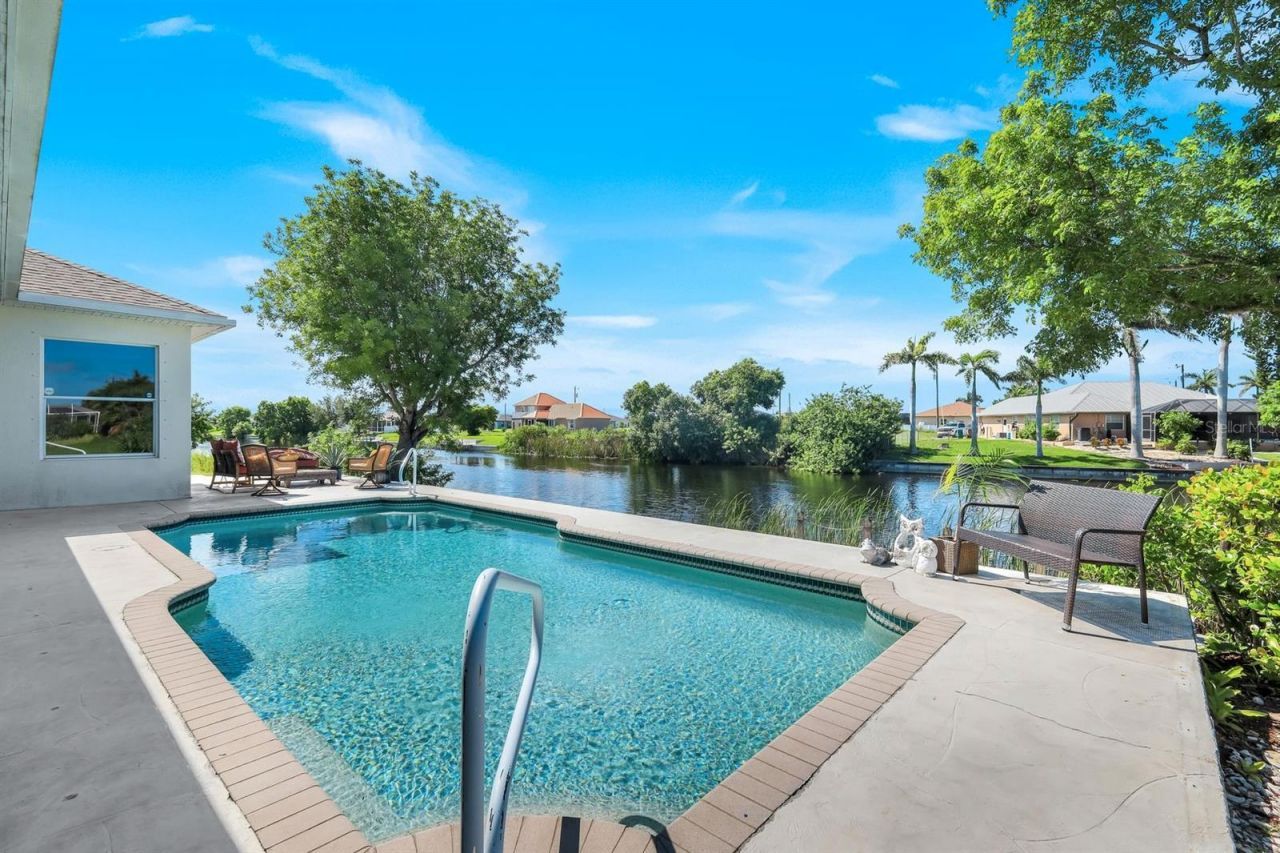 1206 NW 18th Terrace, Cape Coral, FL 33993 Photo