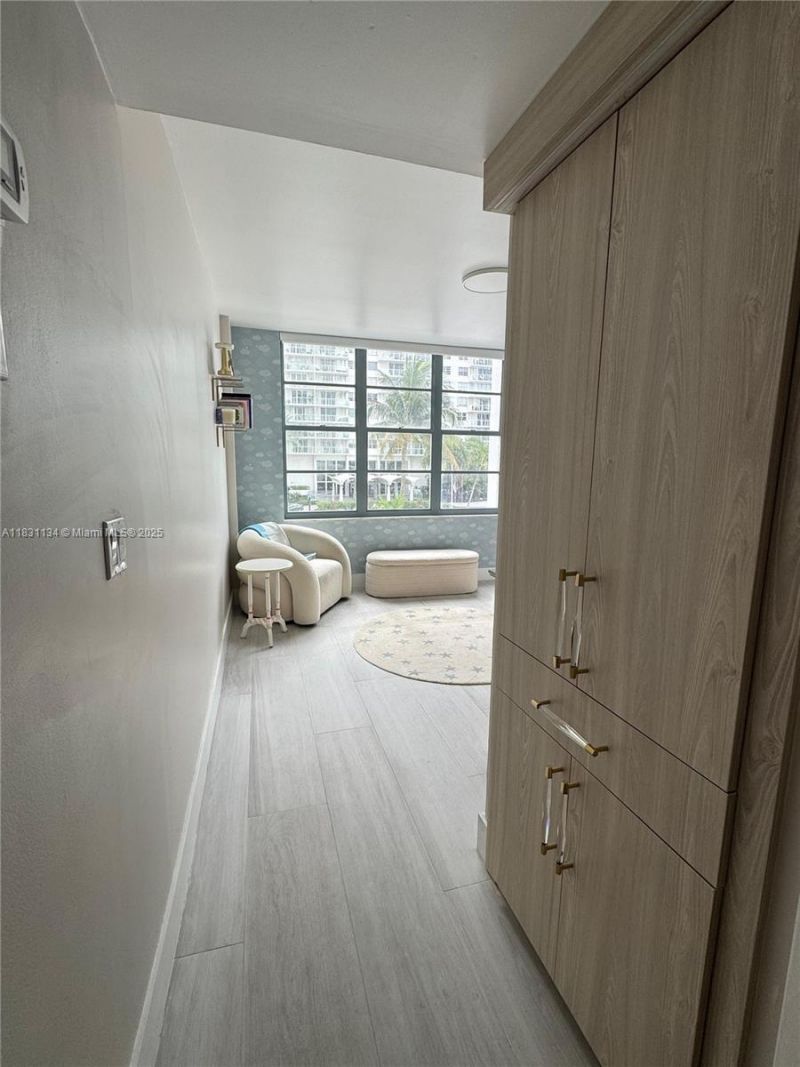 5700 Collins Ave, Unit 3C, Miami Beach, FL 33140 Photo