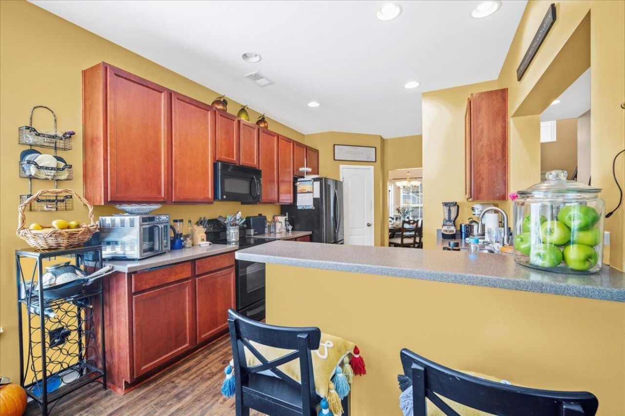 112 Worthington Drive Photo 13