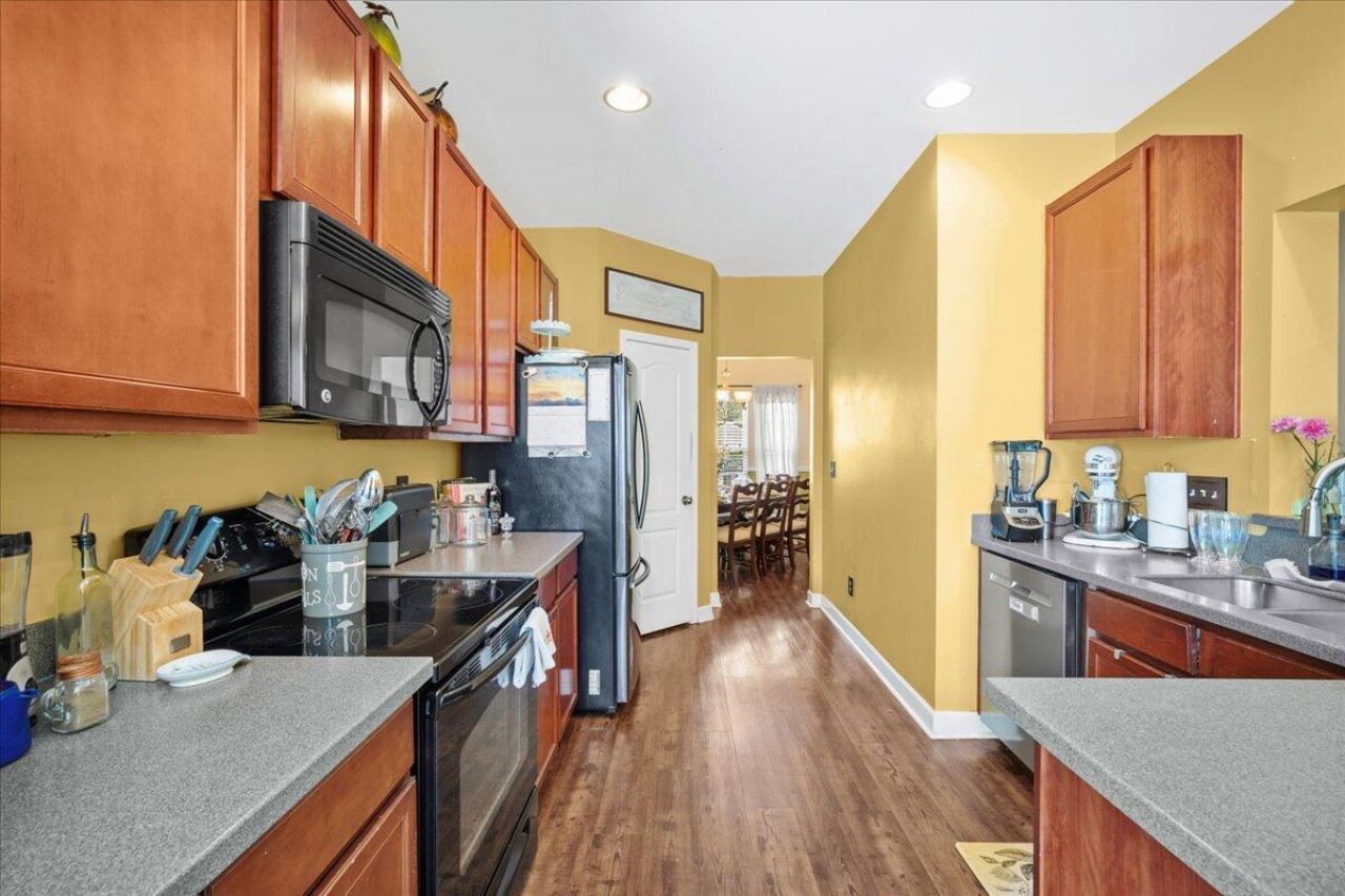112 Worthington Drive Photo 14