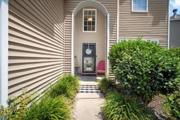 112 Worthington Drive photo 4