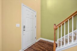 112 Worthington Drive photo 4