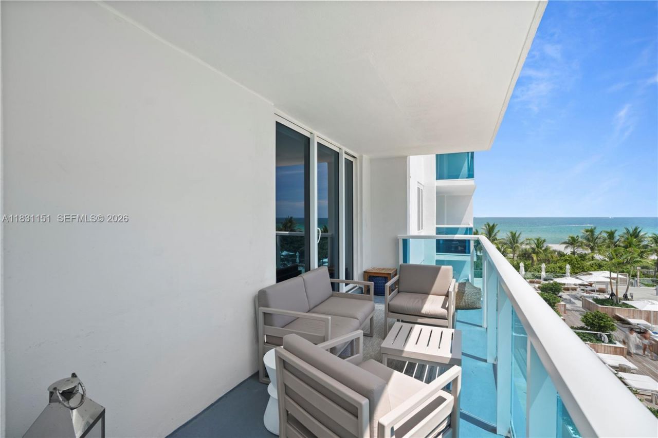 2301 Collins Ave, Unit 407, Miami Beach, FL 33139 Photo