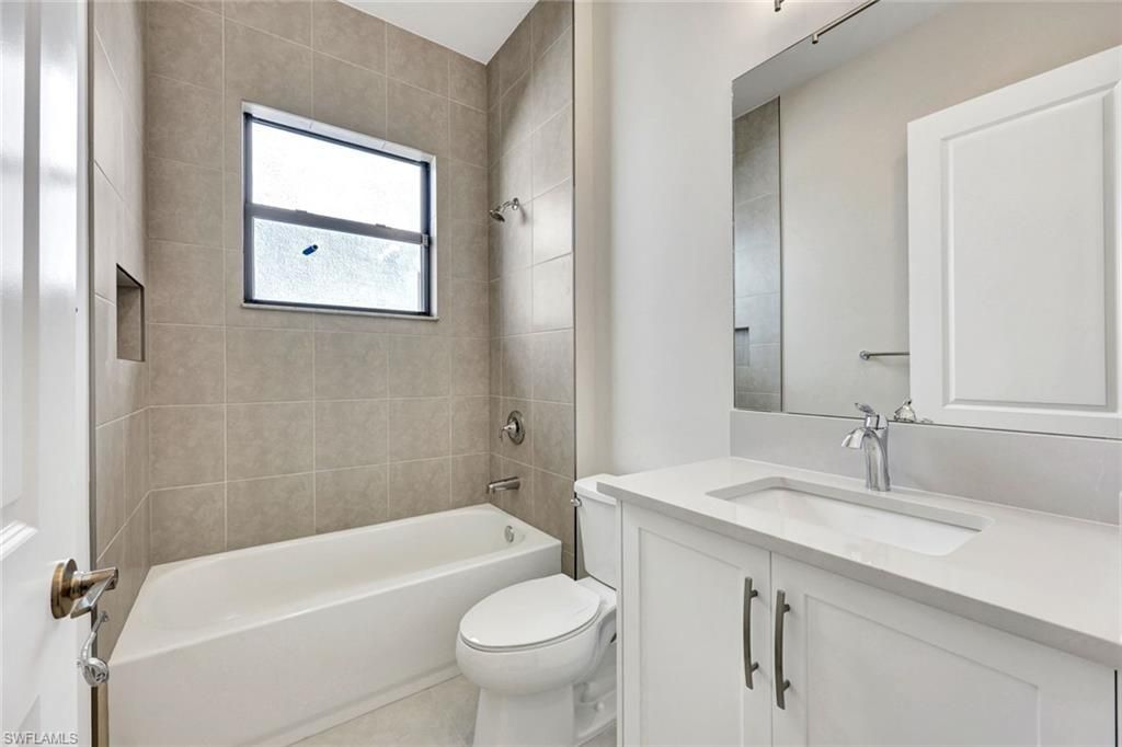 20738 Fair Oak Ln, Estero, FL 33928 Photo