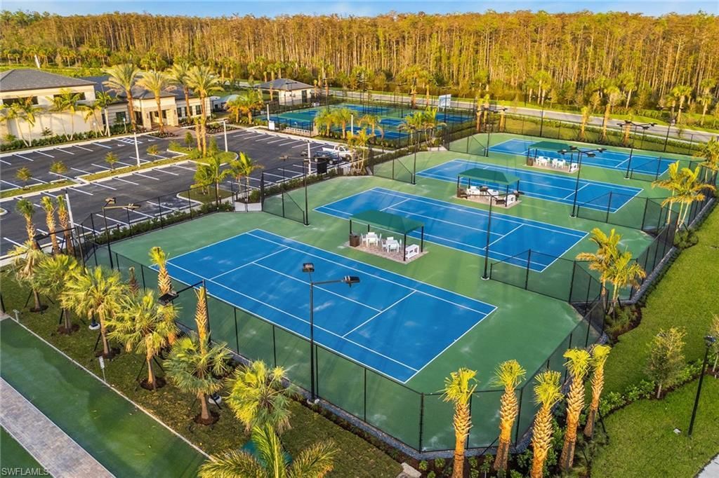 20738 Fair Oak Ln, Estero, FL 33928 Photo