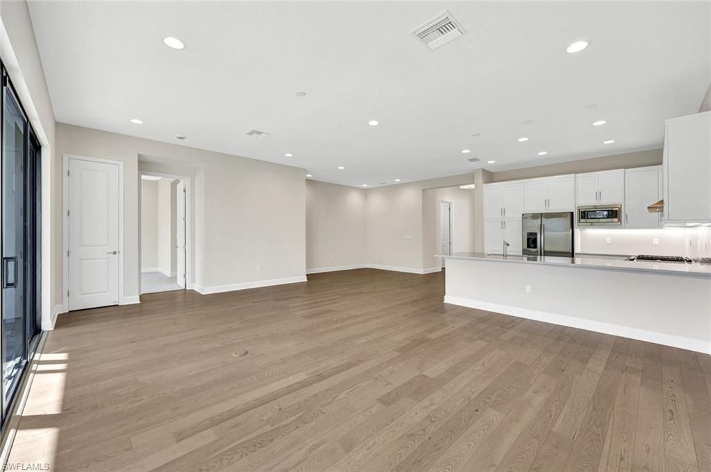 20738 Fair Oak Ln, Estero, FL 33928 Photo