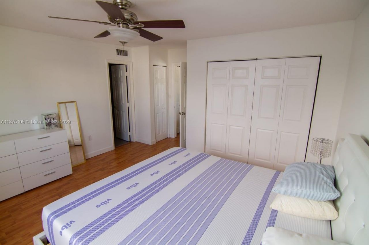 753 Michigan Ave, Unit 3D, Miami Beach, FL 33139 Photo