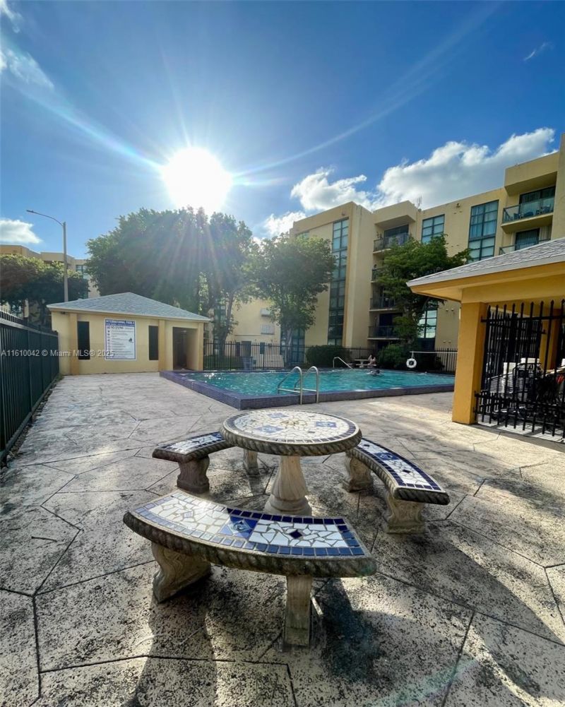 11800 SW 18th St, Unit 131-4, Miami, FL 33175 Photo