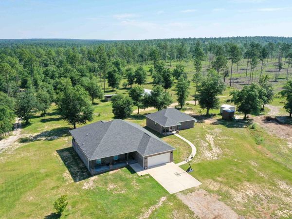 6249 Highway 4, Baker, FL 32531