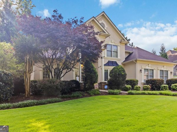 3243 Chipping Wood Court, Alpharetta, GA 30004