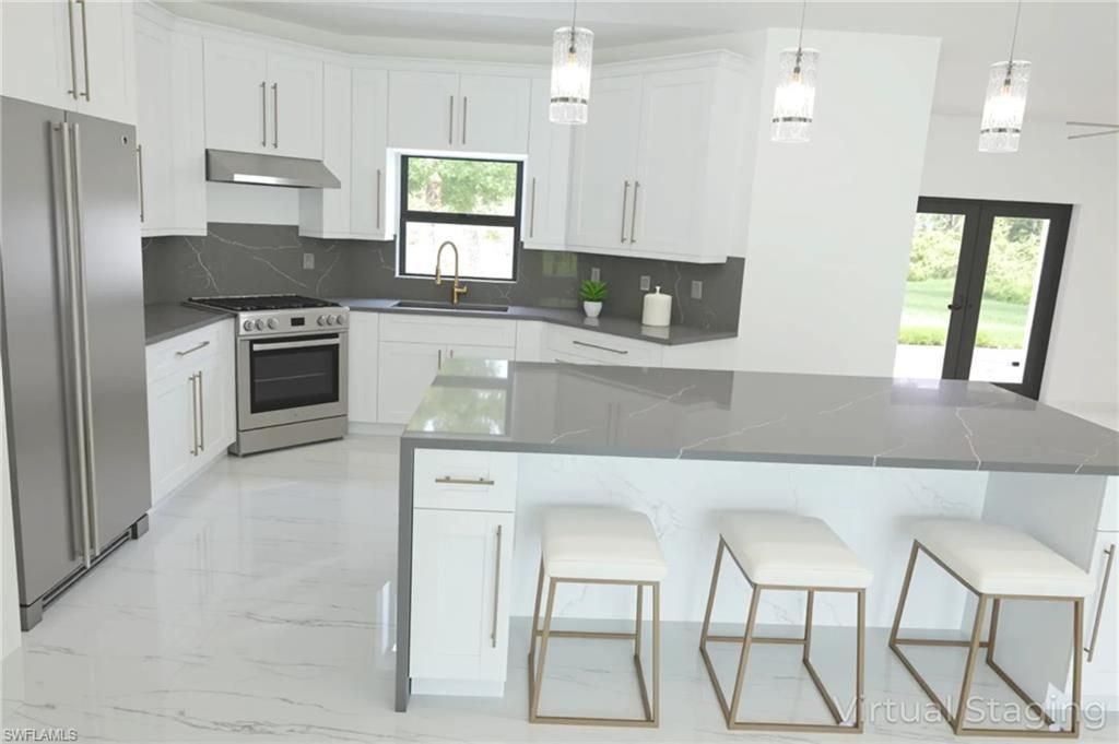 407 Washington Ave, Lehigh Acres, FL 33972 Photo