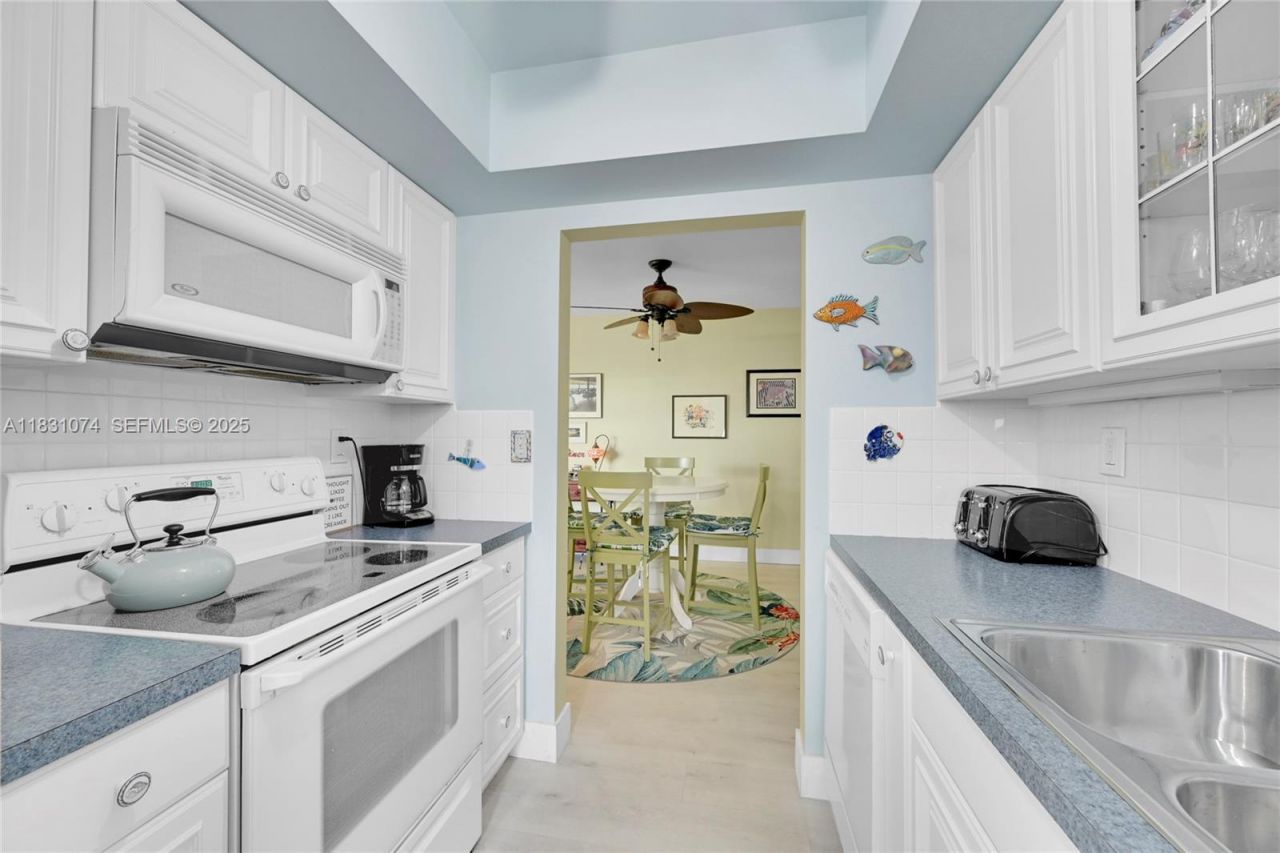 931 SE 9th Ave, Unit 15, Pompano Beach, FL 33060 Photo