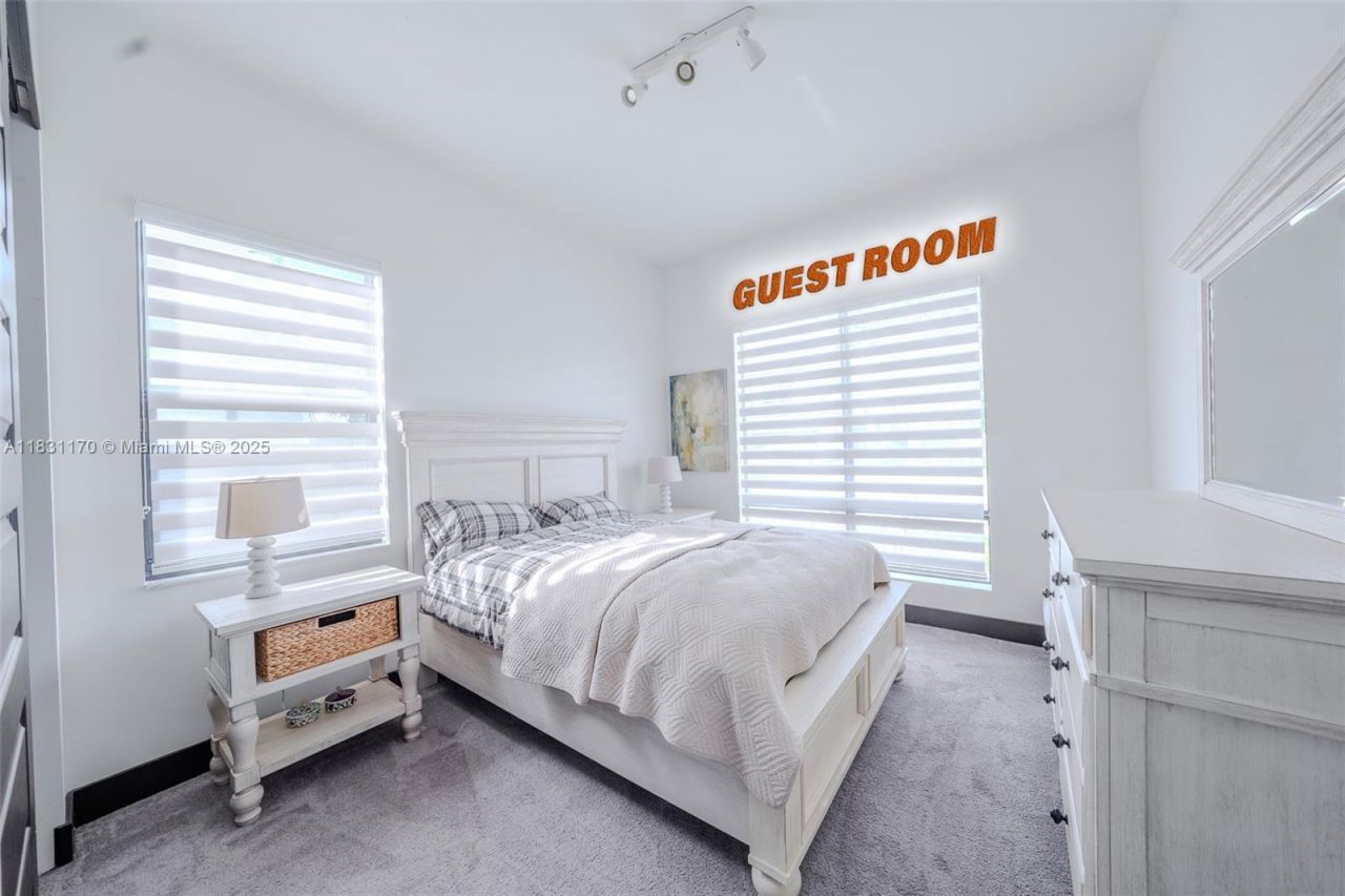 15976 SW 136th Ter, Unit 15976, Miami, FL 33196 Photo