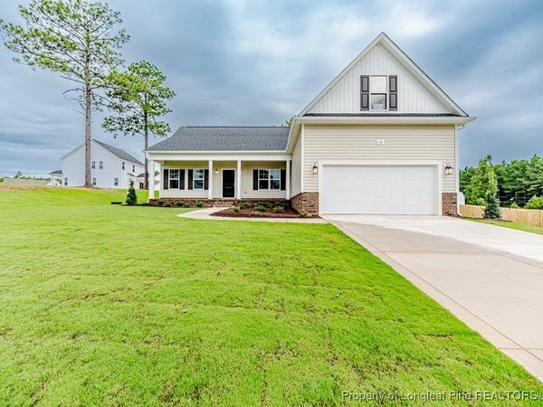 46 Poplar Drive, Spring Lake, NC 28390