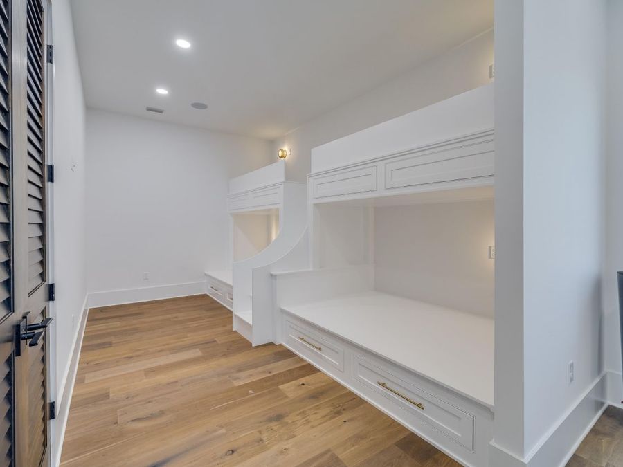 Property Image 117