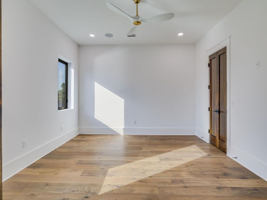Property Image 81