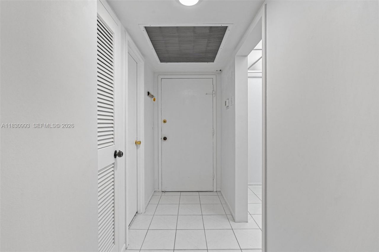 2030 S Ocean Dr, Unit 216, Hallandale Beach, FL 33009 Photo