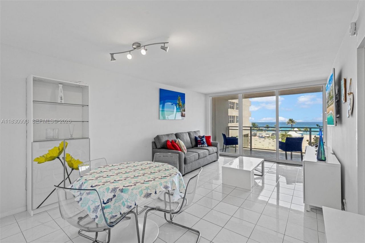 2030 S Ocean Dr, Unit 216, Hallandale Beach, FL 33009 Photo