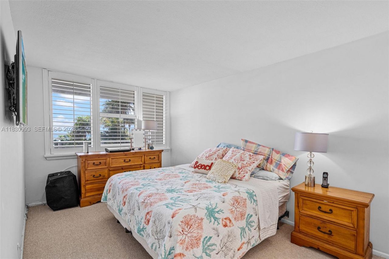 2030 S Ocean Dr, Unit 216, Hallandale Beach, FL 33009 Photo