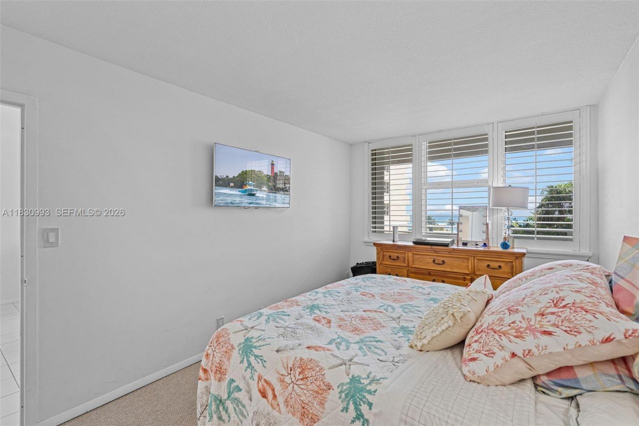 2030 S Ocean Dr, Unit 216, Hallandale Beach, FL 33009 Photo