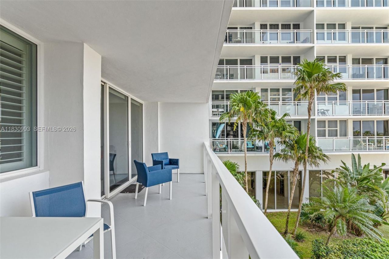2030 S Ocean Dr, Unit 216, Hallandale Beach, FL 33009 Photo