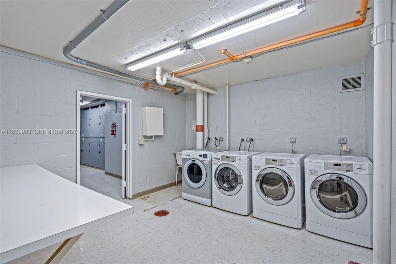 2030 S Ocean Dr, Unit 216, Hallandale Beach, FL 33009 Photo