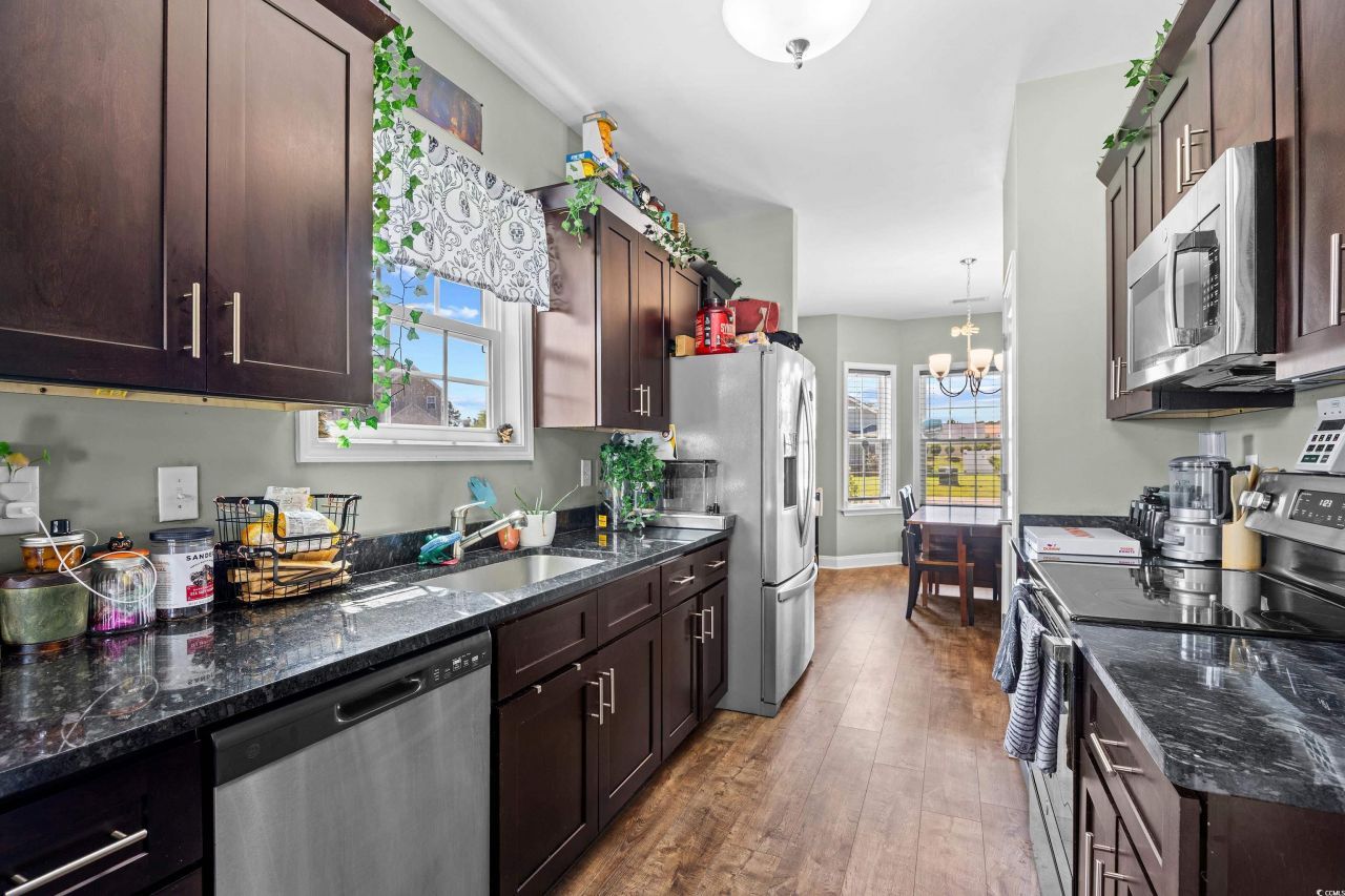 715 Hobonny Loop Photo 12