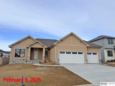 7712 S 199th Street, Gretna, NE 68028