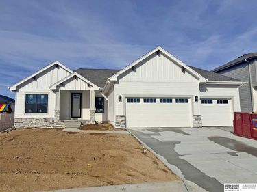 7712 S 199th Street, Gretna, NE 68028