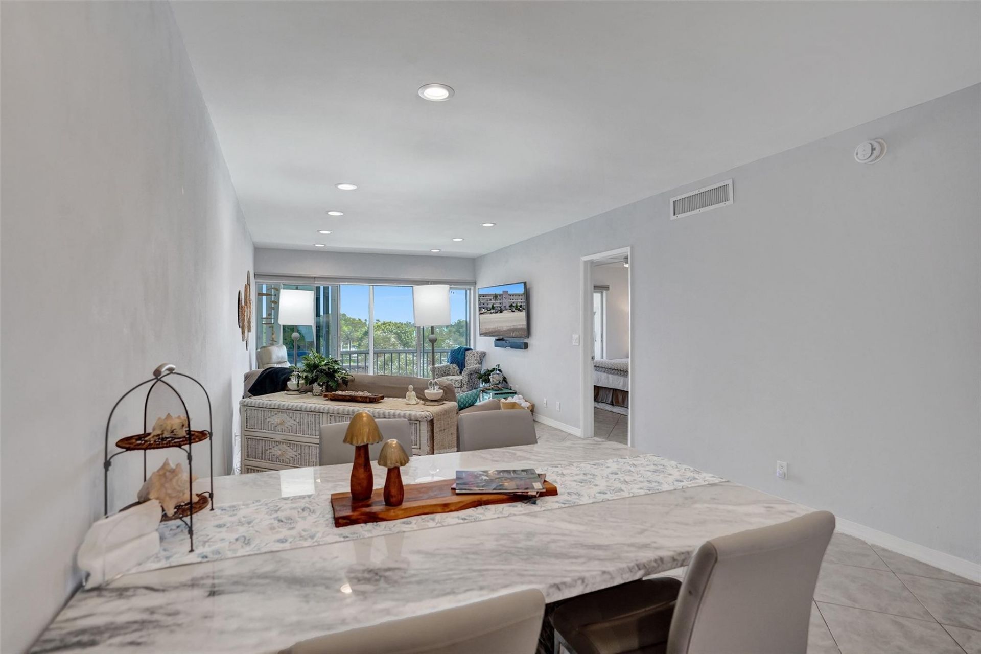 105 NE 19th Avenue, Unit 452, Deerfield Beach, FL 33441 Photo