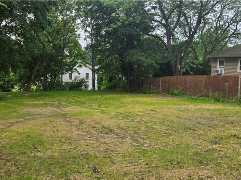 1080 Belleview Avenue, Barberton, OH 44203 Photo 5