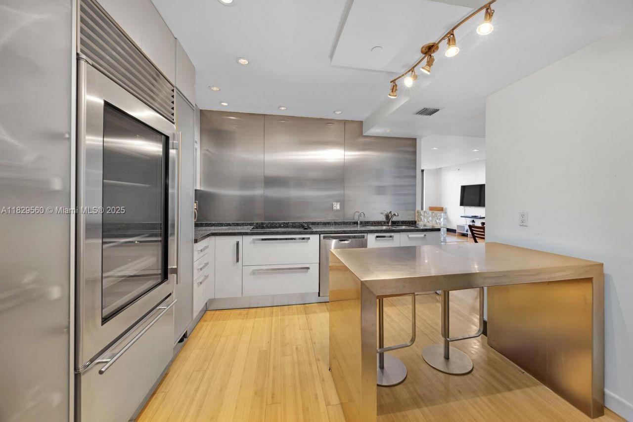 251 Crandon Blvd, Unit 1222, Key Biscayne, FL 33149 Photo