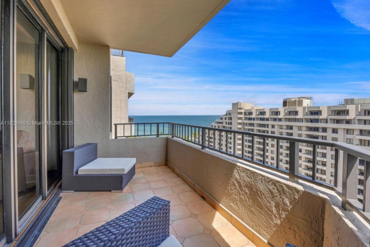 251 Crandon Blvd, Unit 1222, Key Biscayne, FL 33149 Photo