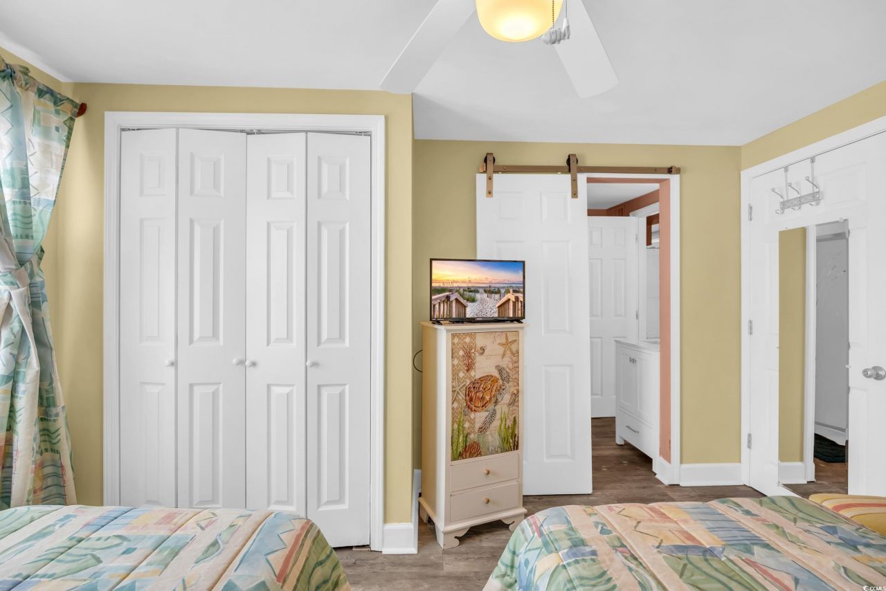 329 54th Ave. N Photo 11