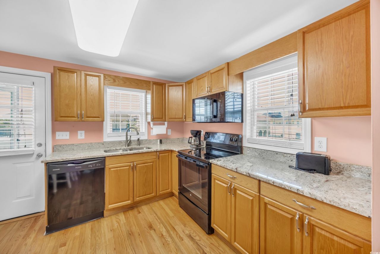 329 54th Ave. N Photo 15