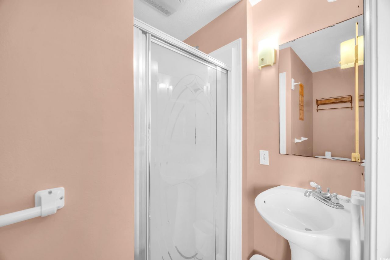 329 54th Ave. N Photo 30