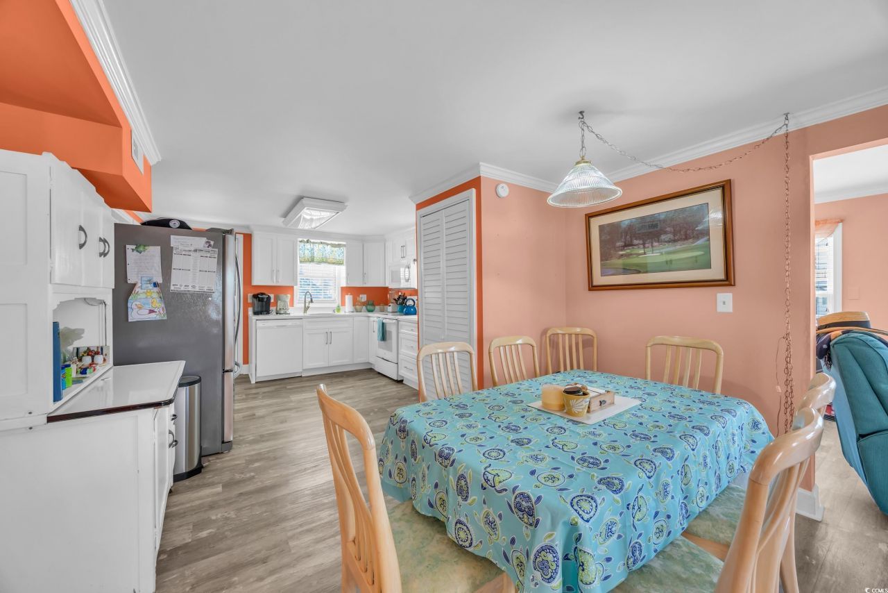 329 54th Ave. N Photo 6