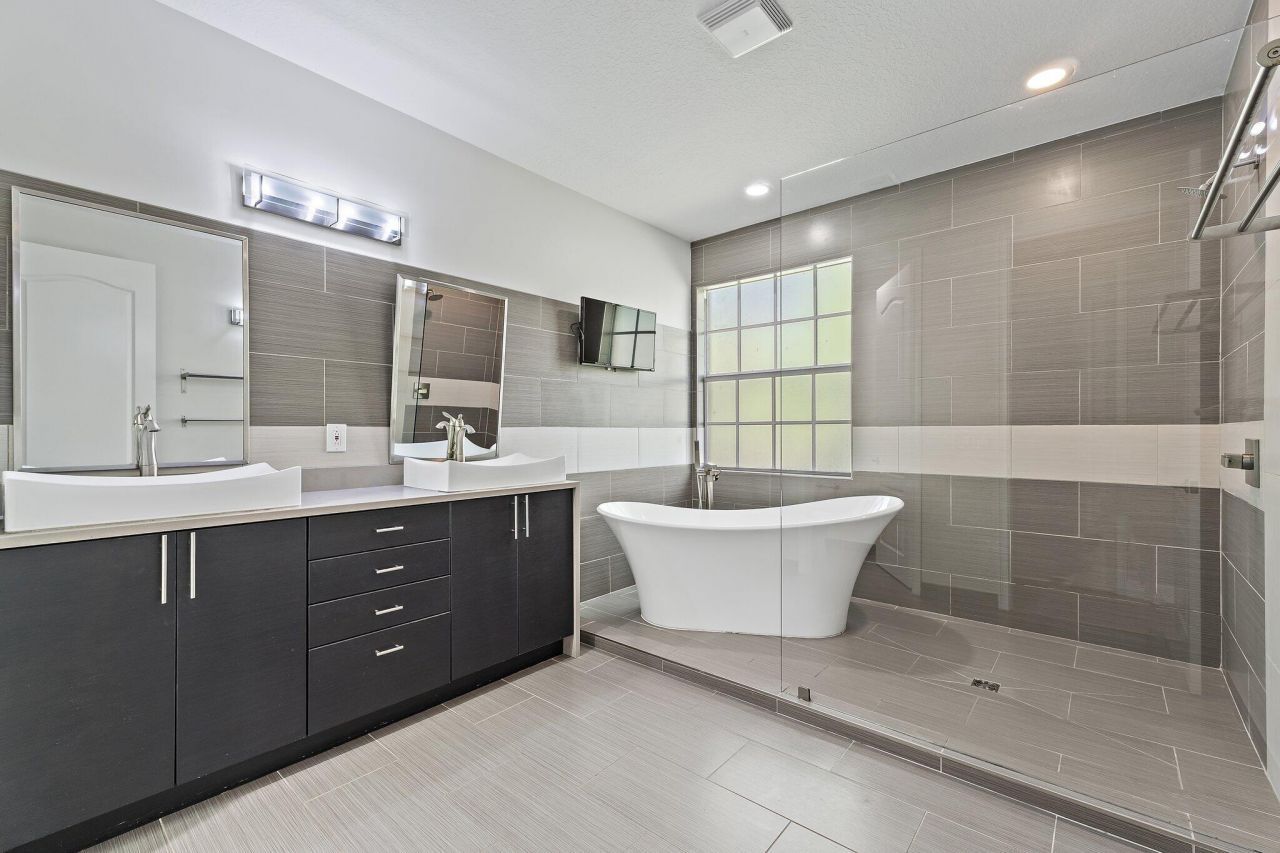 5119 Artesa Way W, Palm Beach Gardens, FL 33418 Photo