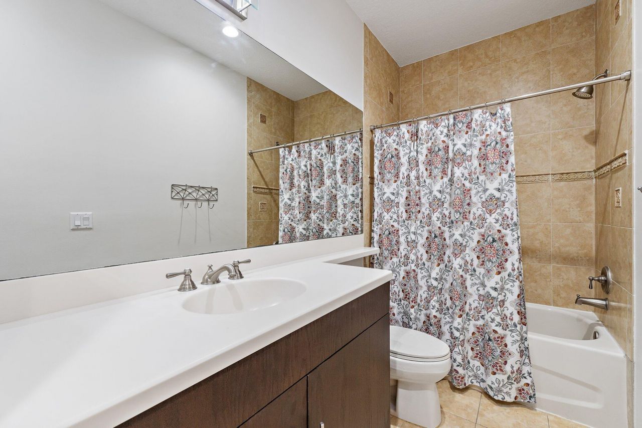 5119 Artesa Way W, Palm Beach Gardens, FL 33418 Photo