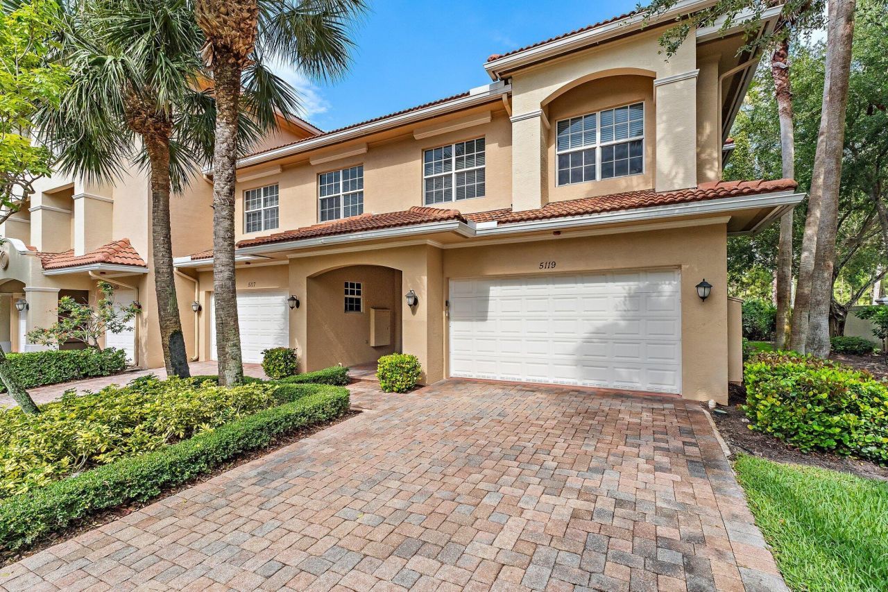 5119 Artesa Way W, Palm Beach Gardens, FL 33418 Photo