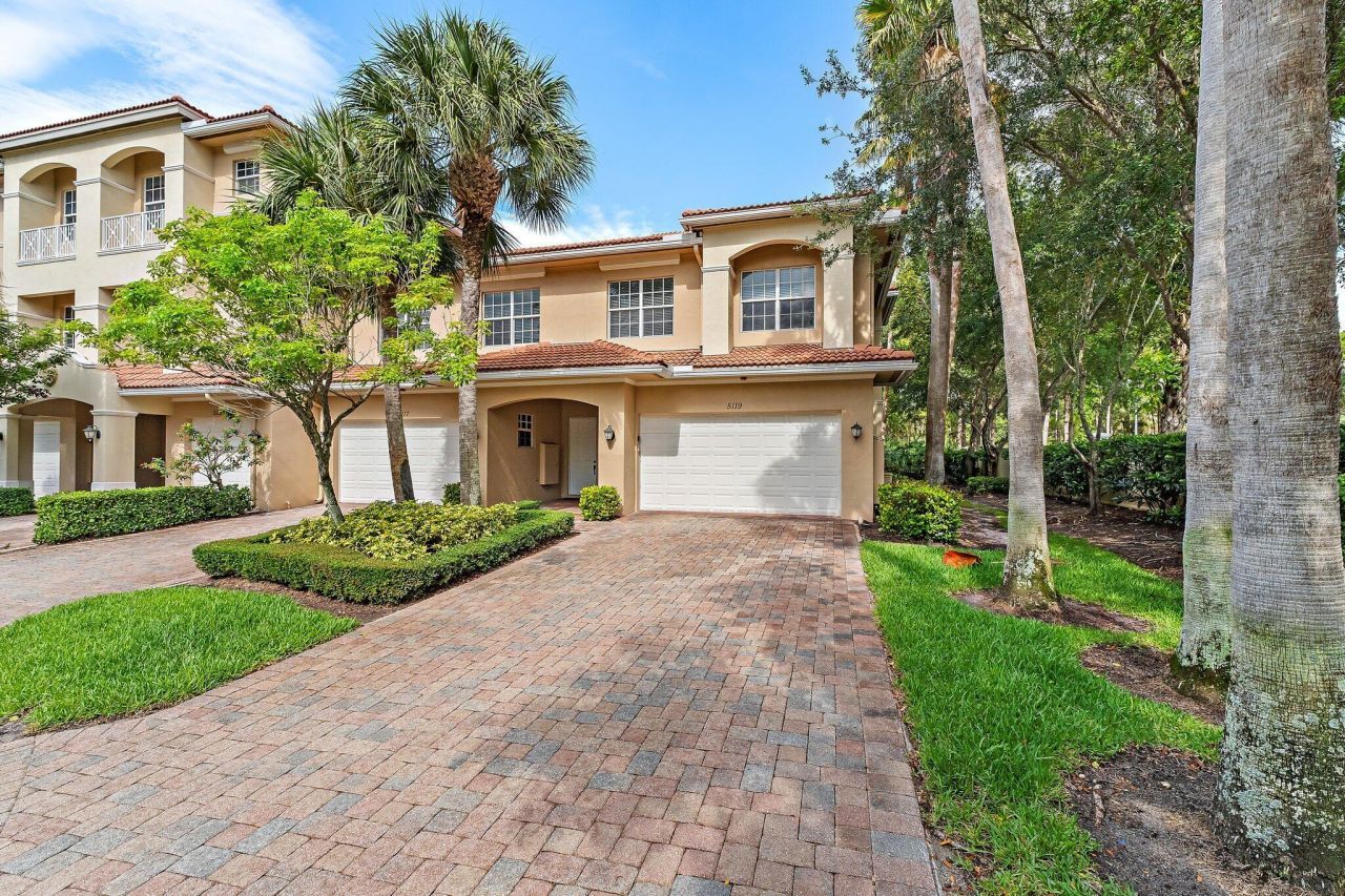 5119 Artesa Way W, Palm Beach Gardens, FL 33418 Photo