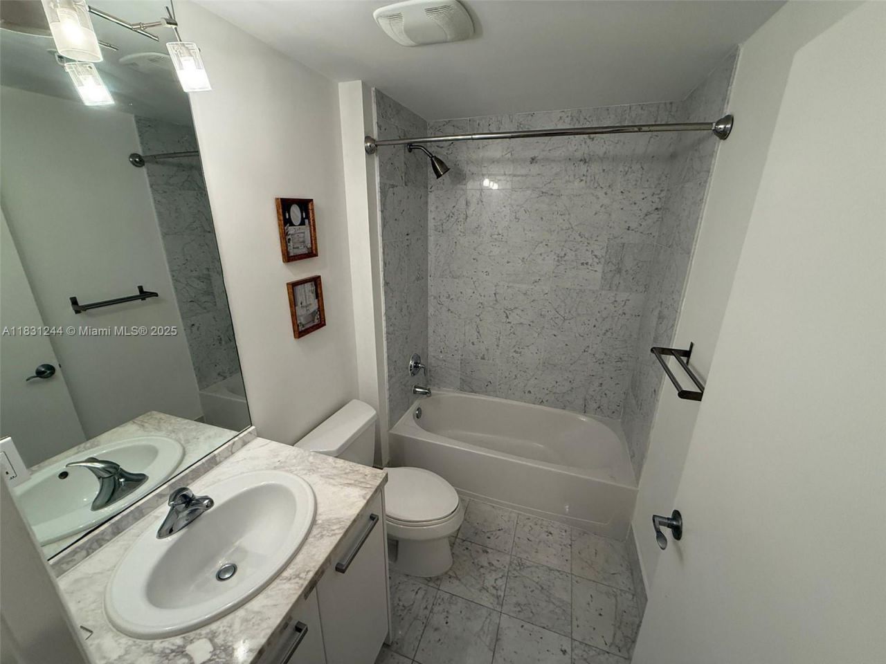 244 Biscayne Blvd, Unit 908, Miami, FL 33132 Photo